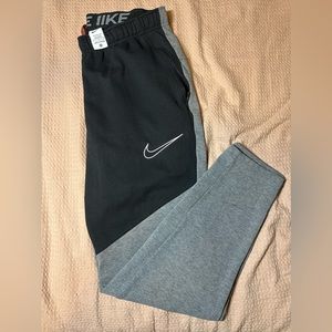 Men’s Nike Therma-Fit Sweatpants Size Large Tall